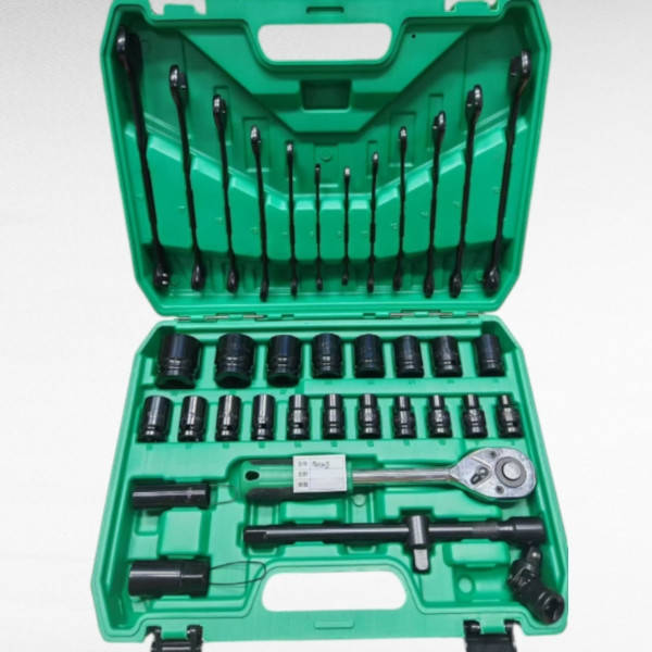 Набір інструментів Socket Set тріскачка з ключами та торцевими головками 37 предметів у валізі Зелений