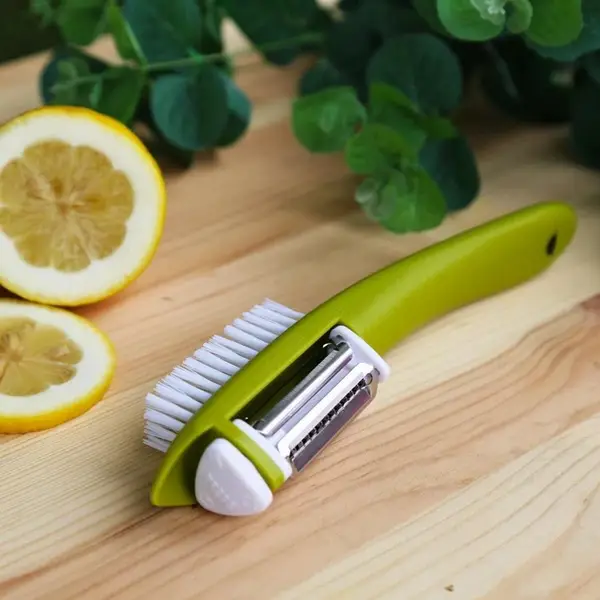 Мульти-чистка для овочів із щіткою Multi Peeler Зелена