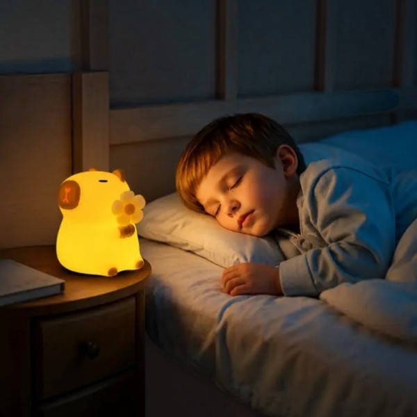 Нічник акумуляторний силіконовий Капібара з квіткою 8.5*8.5*11 см LED 1200mAh світло тепле Біле